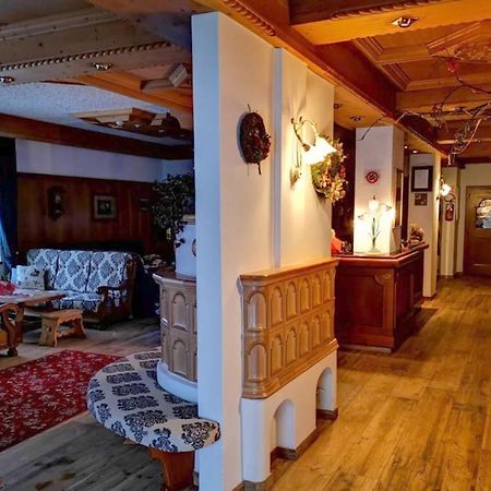 Hotel Rosalpina Rocca Pietore Eksteriør billede