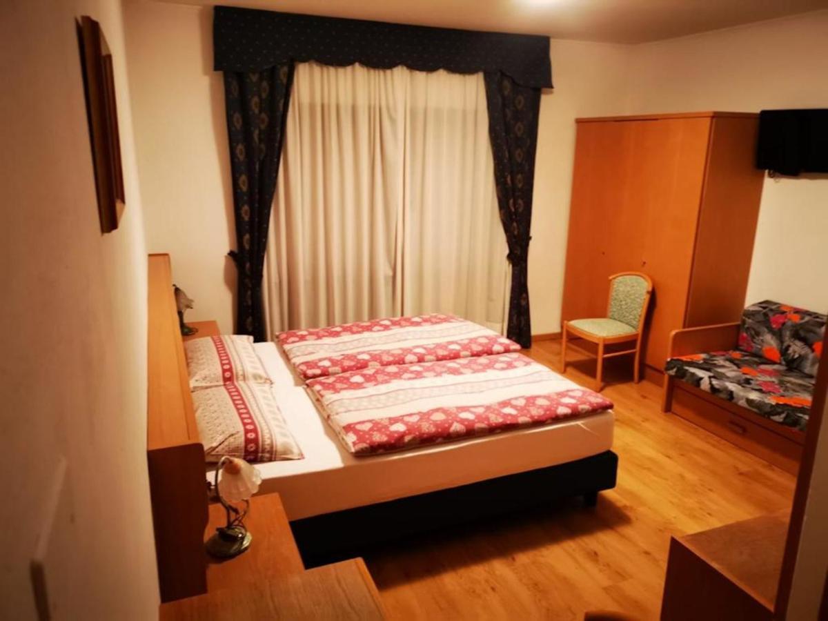 Hotel Rosalpina Rocca Pietore Eksteriør billede